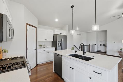 5025 Bluestem Street SW Kalona IA 52247