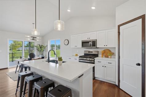 5025 Bluestem Street SW Kalona IA 52247