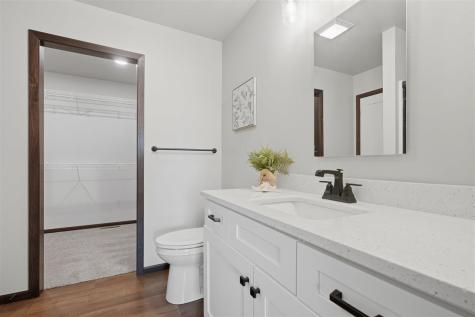5025 Bluestem Street SW Kalona IA 52247