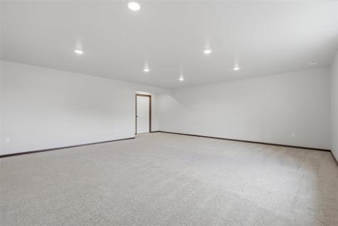 5025 Bluestem Street SW Kalona IA 52247
