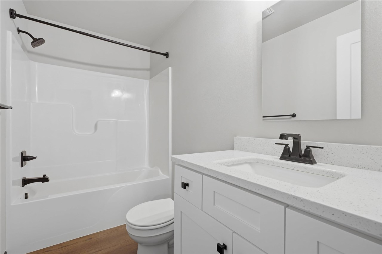 5025 Bluestem Street SW Kalona IA 52247