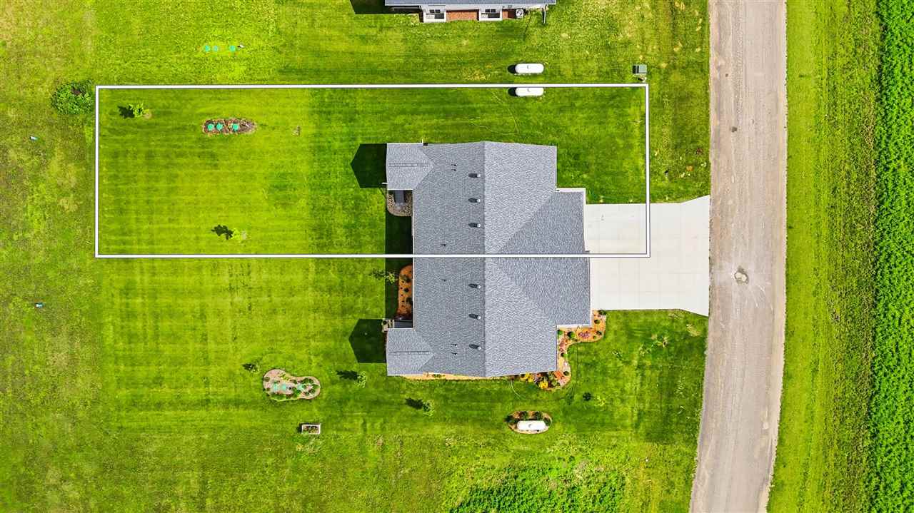 5025 Bluestem Street SW Kalona IA 52247
