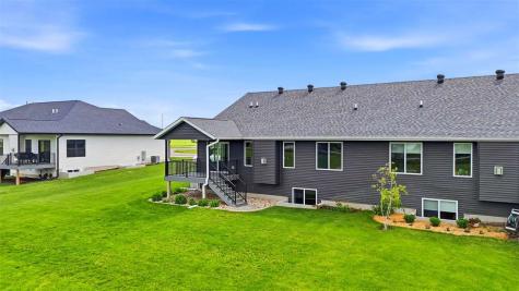 5025 Bluestem Street SW Kalona IA 52247