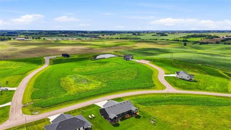5025 Bluestem Street SW Kalona IA 52247