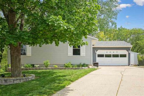 4047 Bedford Place Davenport IA 52806