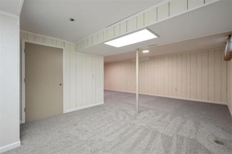 4047 Bedford Place Davenport IA 52806