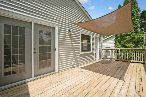 4047 Bedford Place Davenport IA 52806
