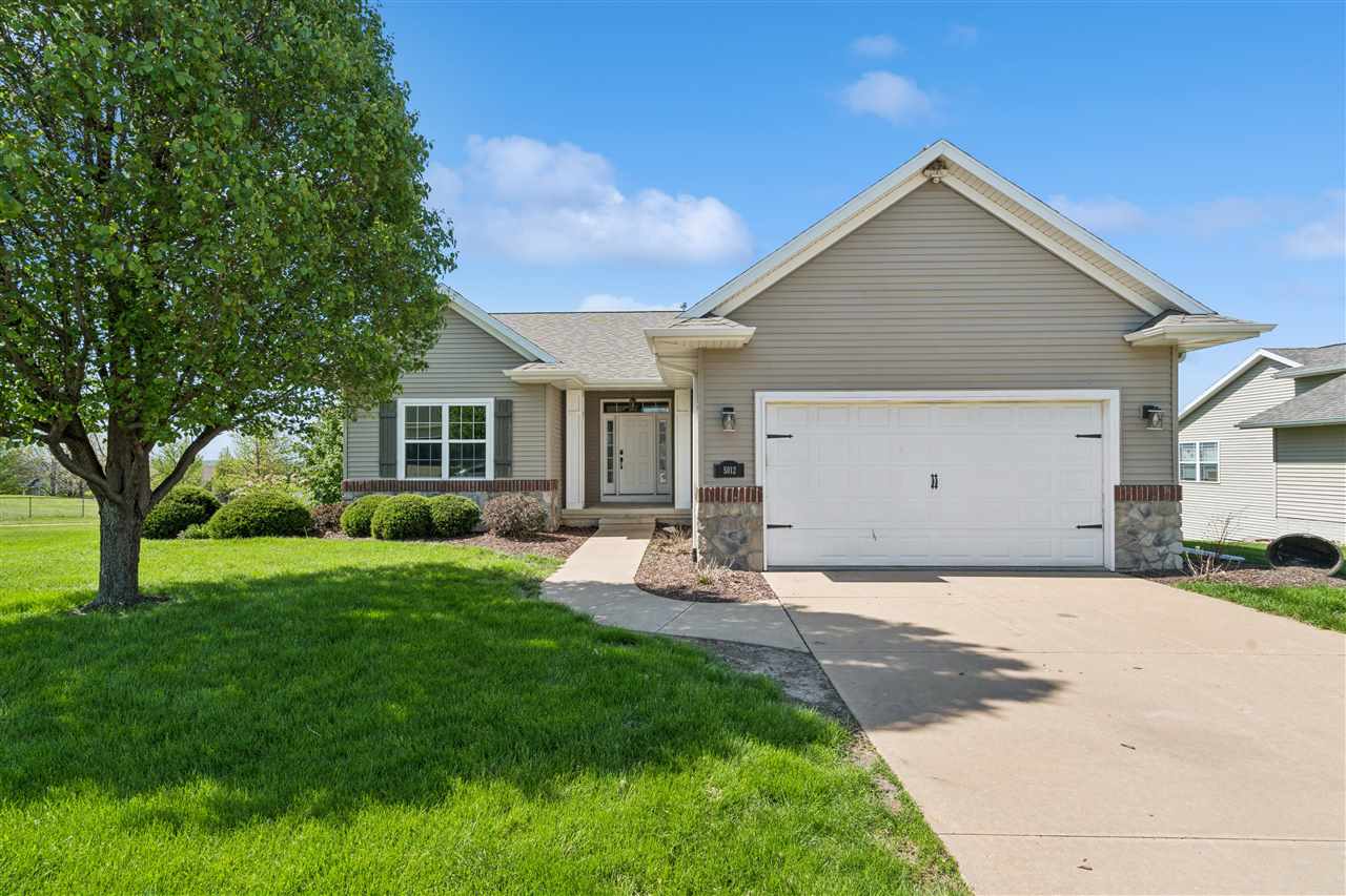 5012 SW Hay Field Court Cedar Rapids IA 52404