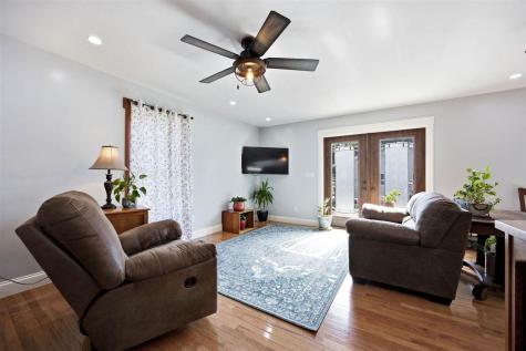 210 Walnut Street Tipton IA 52772