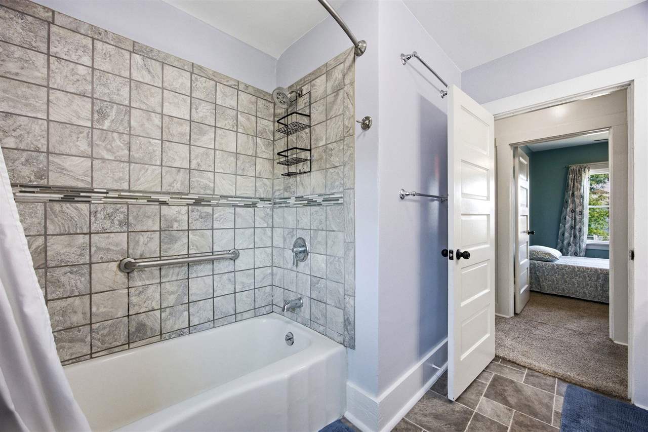 210 Walnut Street Tipton IA 52772