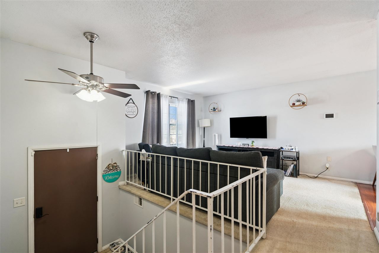 6319 Eastview Avenue SW Cedar Rapids IA 52404