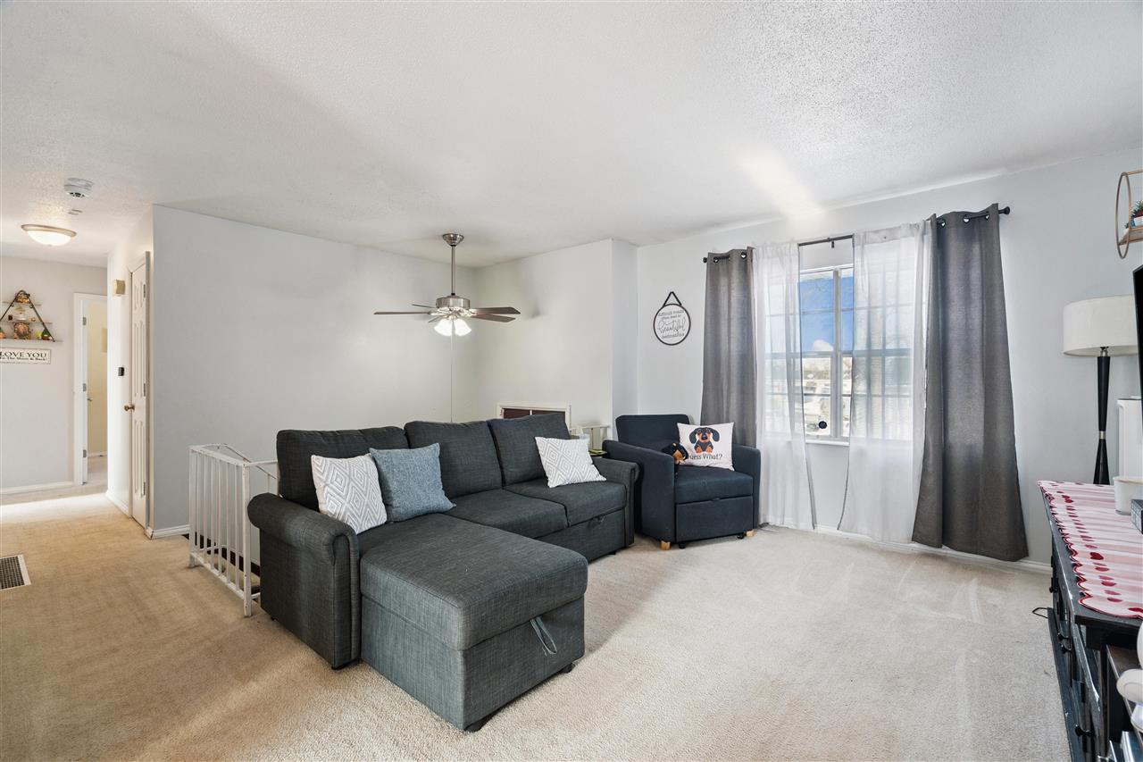 6319 Eastview Avenue SW Cedar Rapids IA 52404