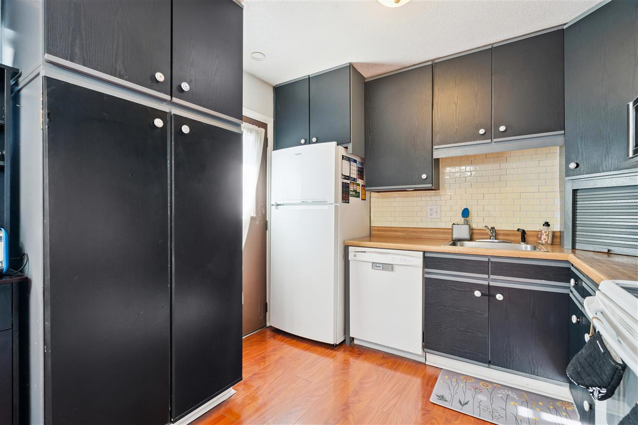 6319 Eastview Avenue SW Cedar Rapids IA 52404