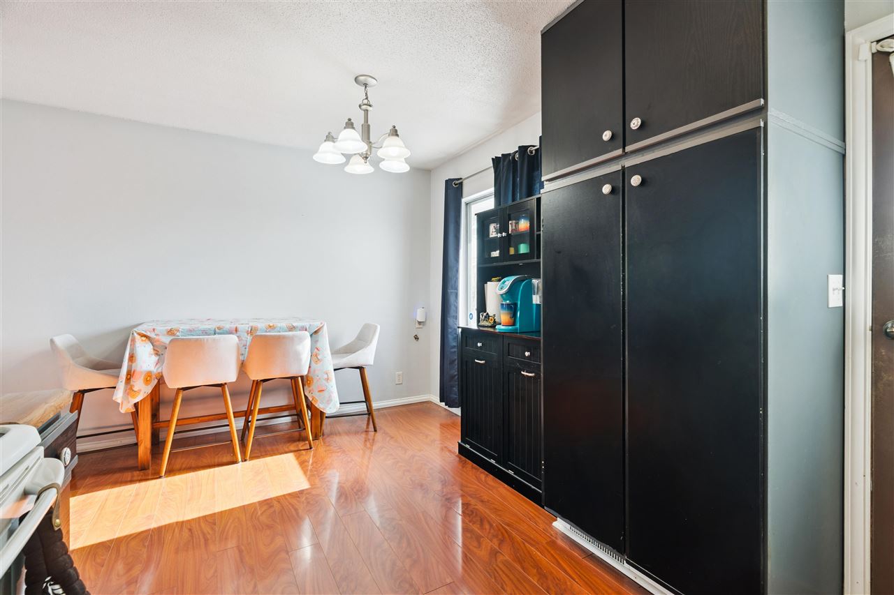 6319 Eastview Avenue SW Cedar Rapids IA 52404