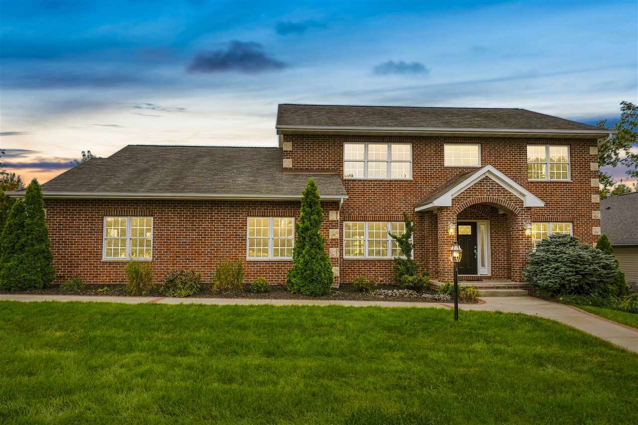 Coralville IA, 2004 Dempster Drive