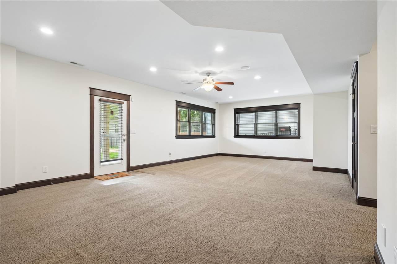 2004 Dempster Drive Coralville IA 52241