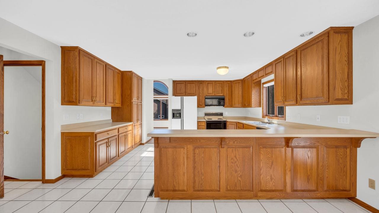 508 Saint Thomas Court Iowa City IA 52245