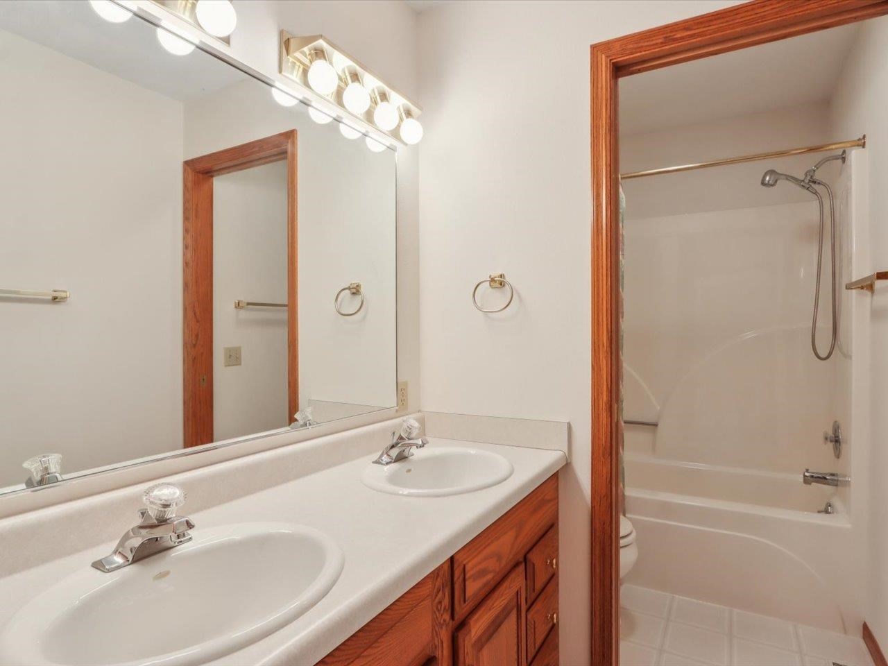 508 Saint Thomas Court Iowa City IA 52245