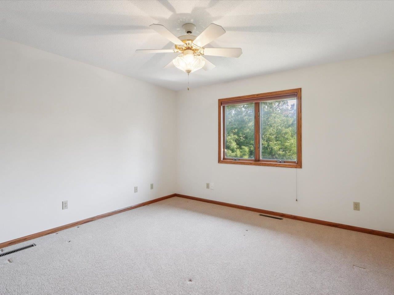 508 Saint Thomas Court Iowa City IA 52245