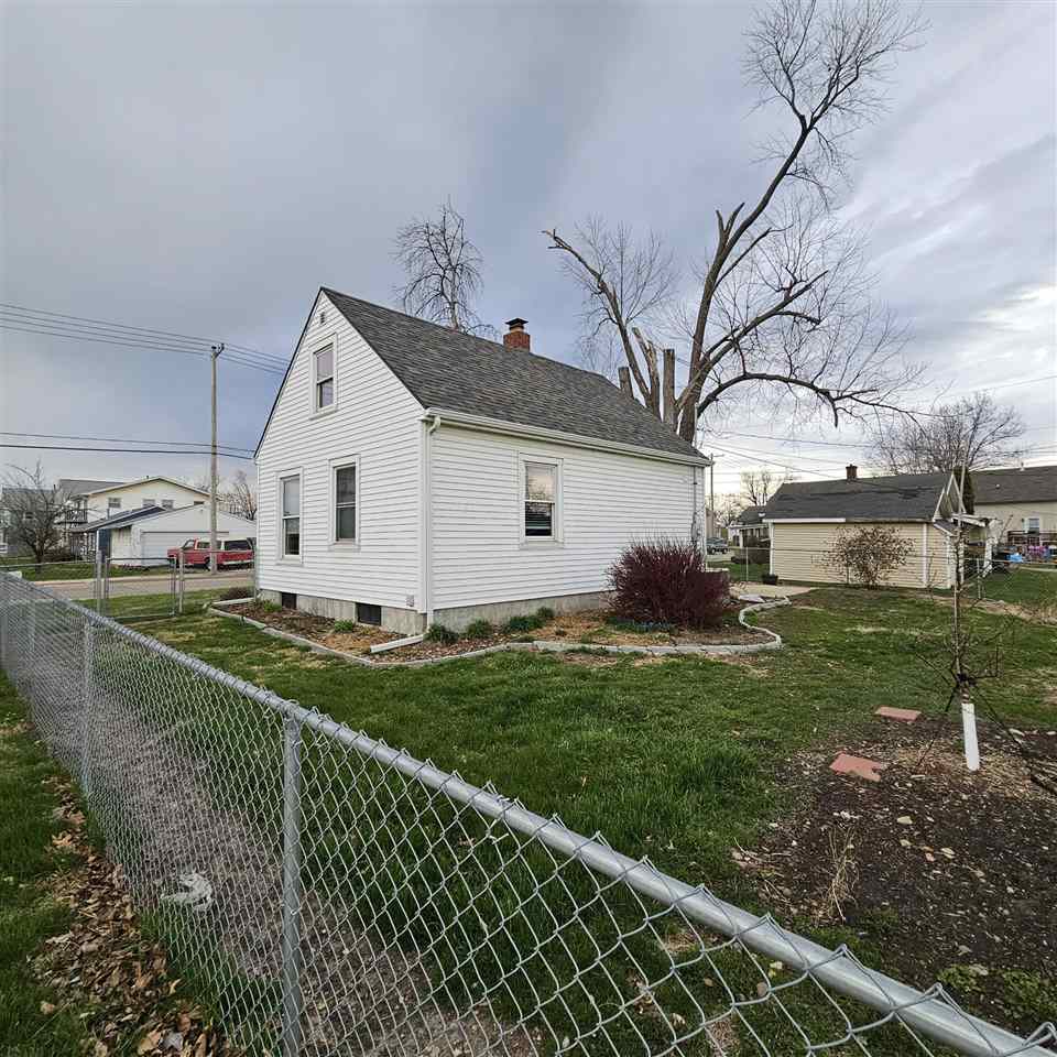 359 15th Avenue SW Cedar Rapids IA 52404