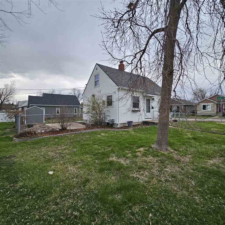 359 15th Avenue SW Cedar Rapids IA 52404