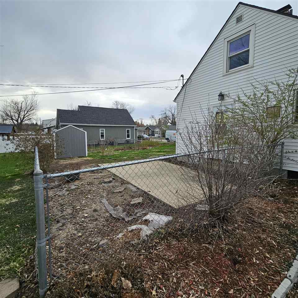 359 15th Avenue SW Cedar Rapids IA 52404