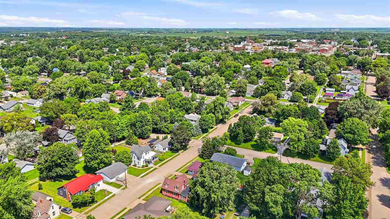 914 S 2nd Avenue Washington IA 52353