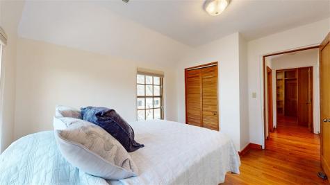 1322 Muscatine Avenue Iowa City IA 52240