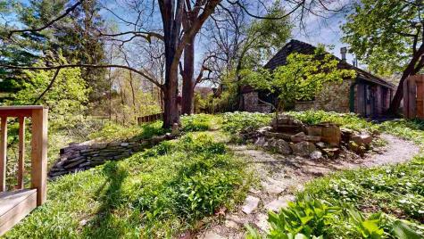 1322 Muscatine Avenue Iowa City IA 52240