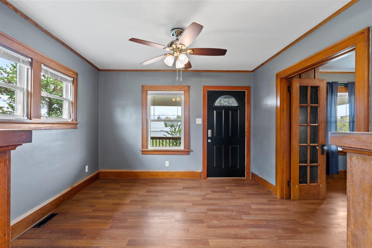 1857 E Avenue NE Cedar Rapids IA 52402