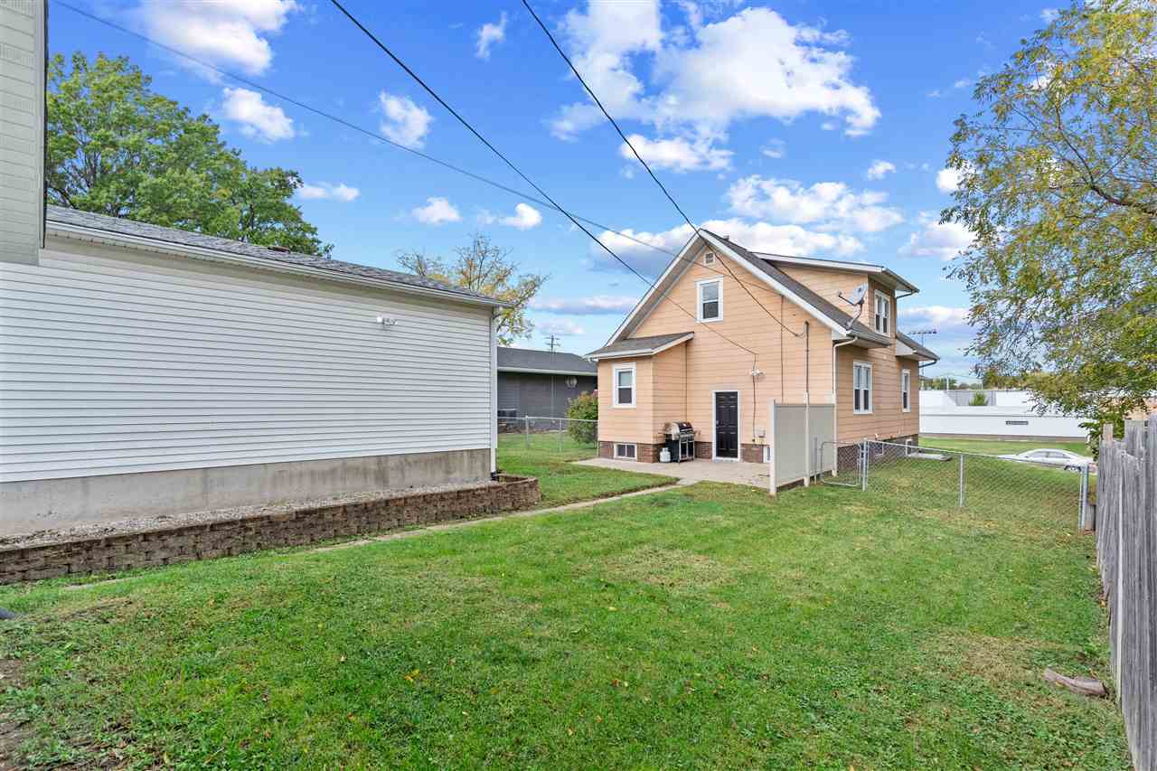 1857 E Avenue NE Cedar Rapids IA 52402