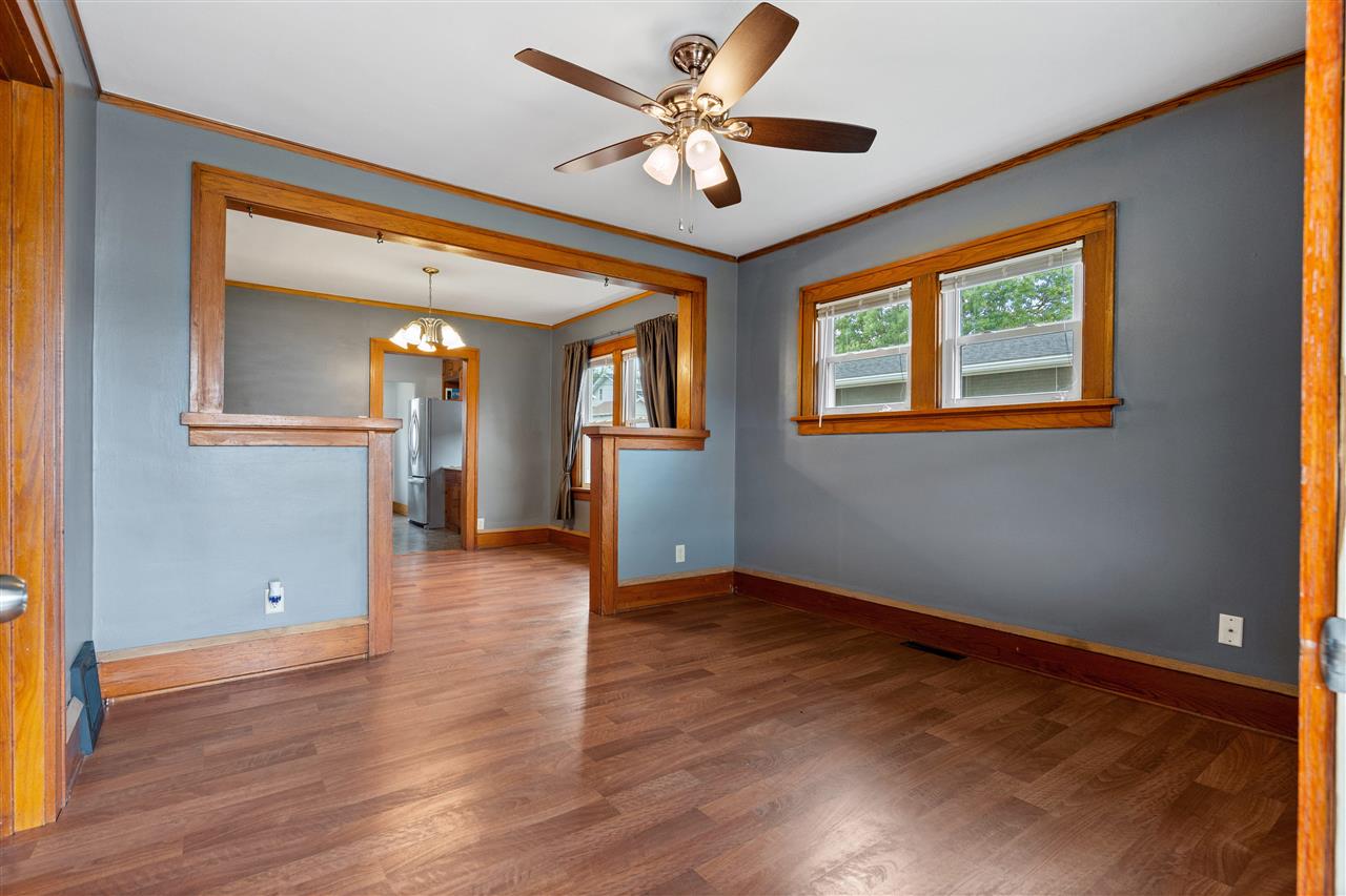 1857 E Avenue NE Cedar Rapids IA 52402