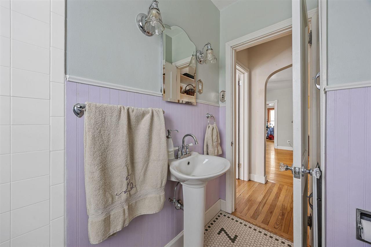 725 S Summit Street Iowa City IA 52240