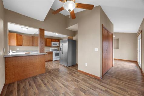 1000 Stinocher Street Solon IA 52333