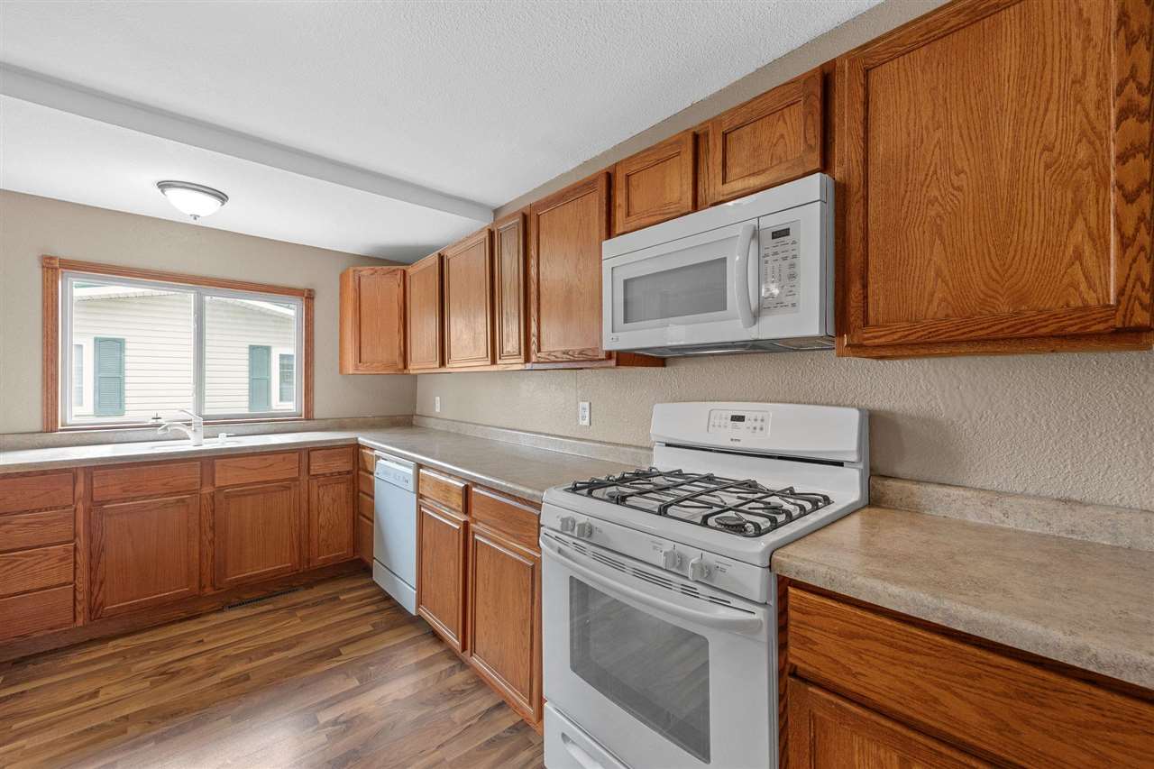 1000 Stinocher Street Solon IA 52333