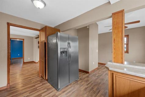 1000 Stinocher Street Solon IA 52333