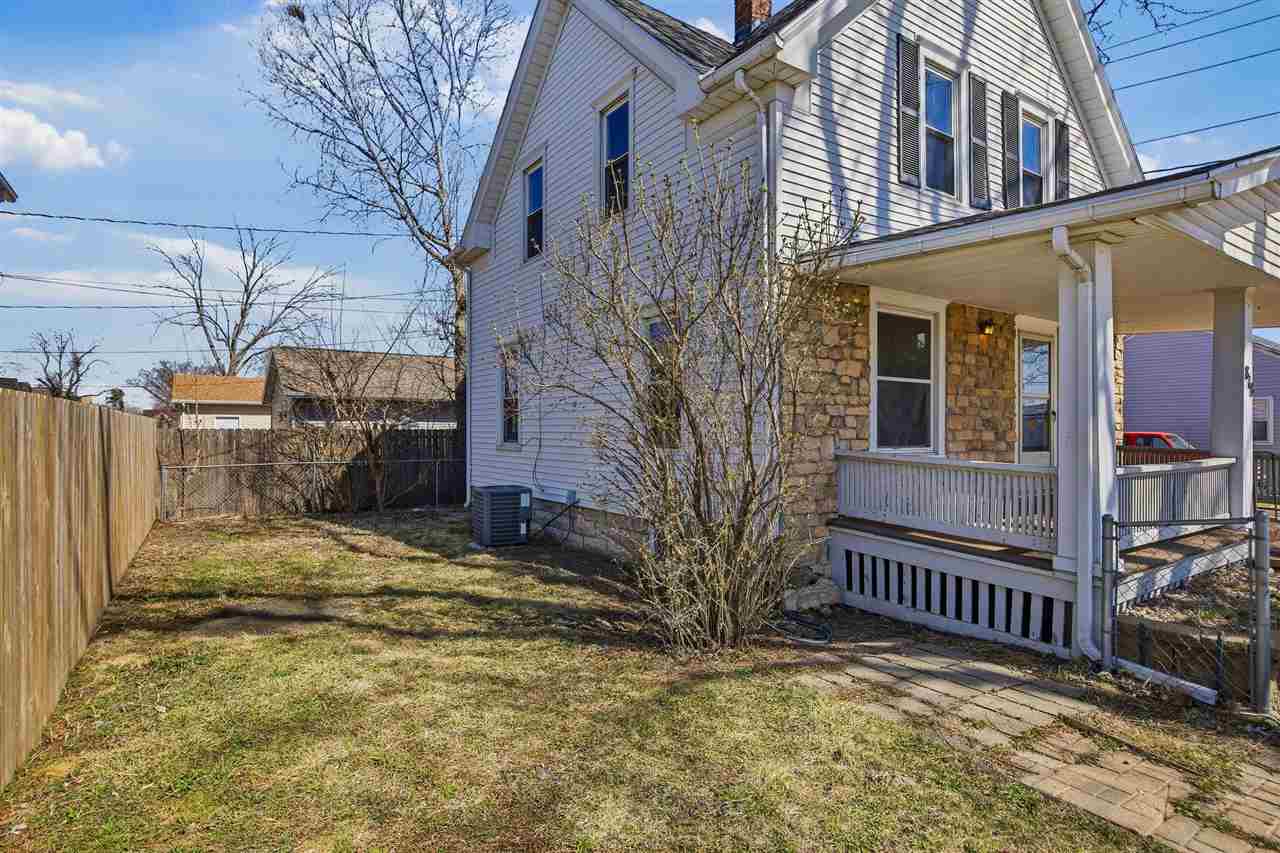 818 10th Avenue SW Cedar Rapids IA 52404