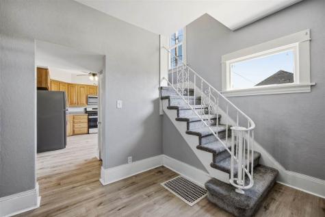 818 10th Avenue SW Cedar Rapids IA 52404