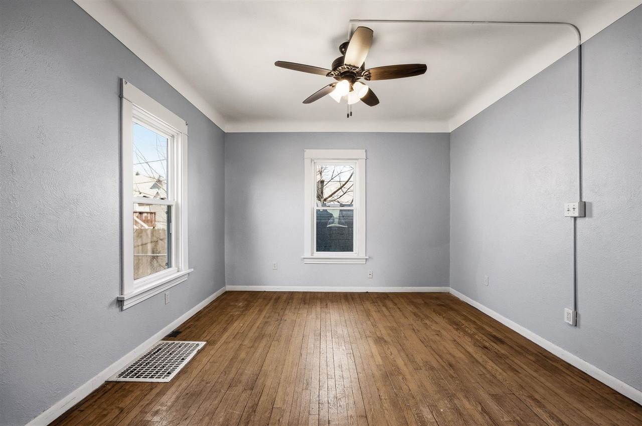 818 10th Avenue SW Cedar Rapids IA 52404