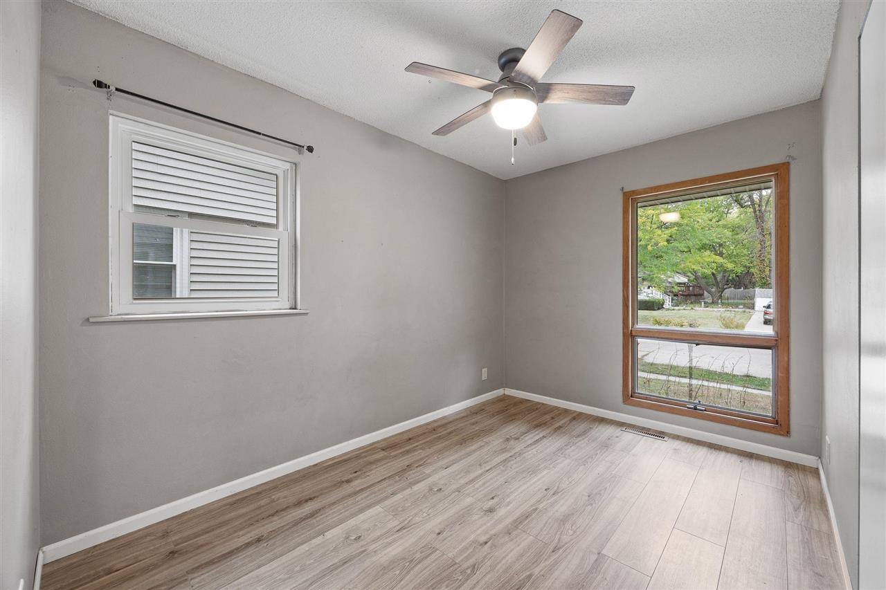 32 Regal Lane Iowa City IA 52240