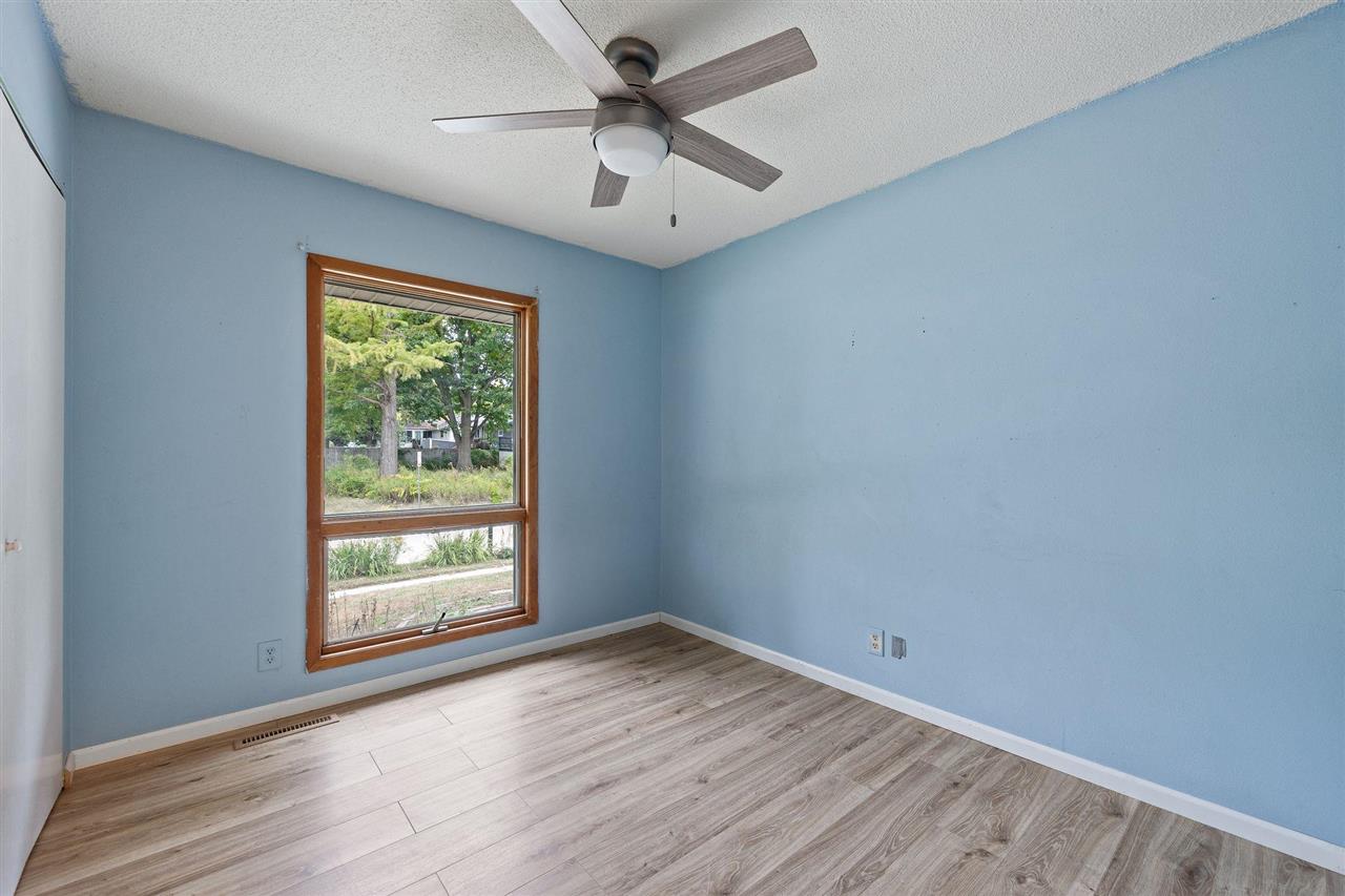 32 Regal Lane Iowa City IA 52240