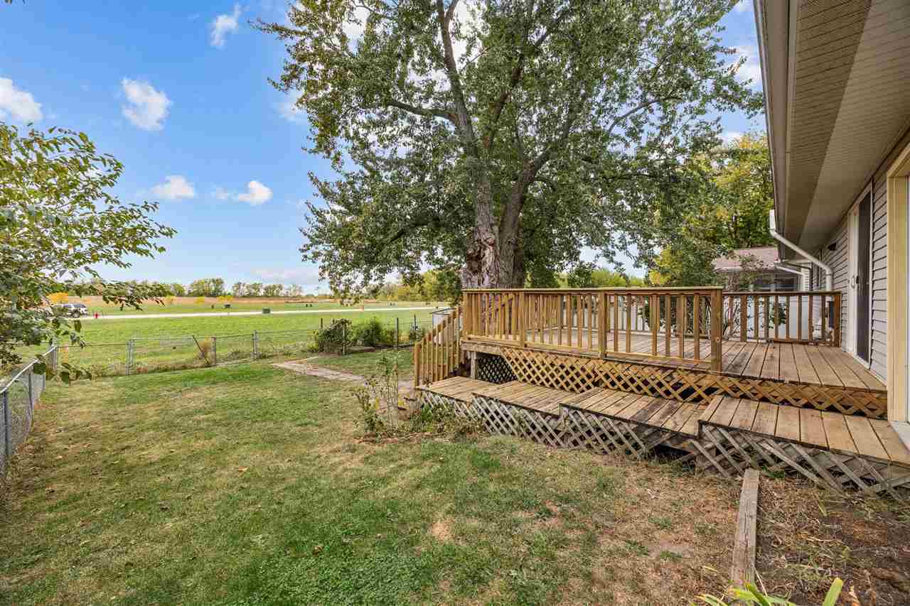 32 Regal Lane Iowa City IA 52240