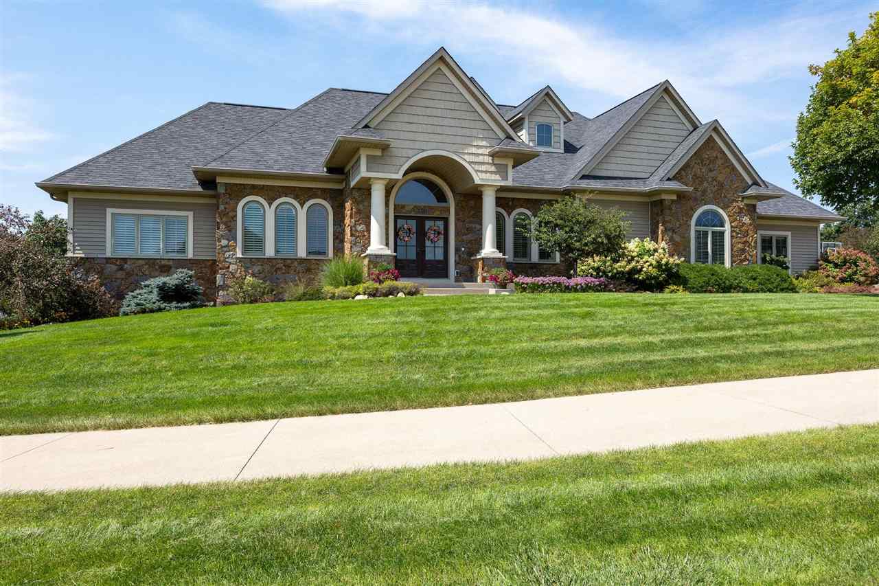 170 Auburn East Lane Coralville IA 52241