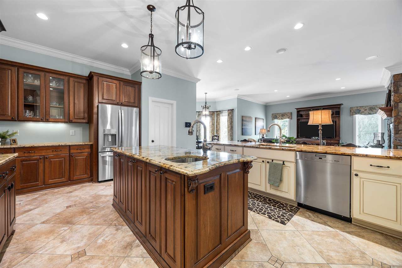170 Auburn East Lane Coralville IA 52241