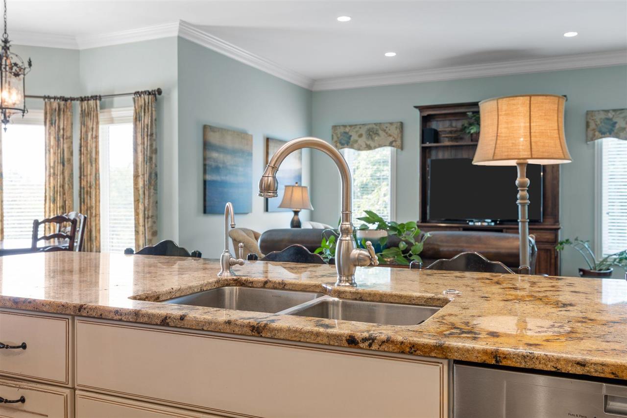170 Auburn East Lane Coralville IA 52241