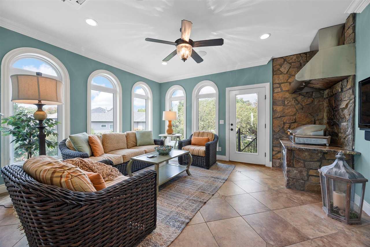 170 Auburn East Lane Coralville IA 52241