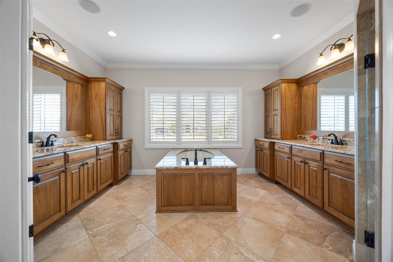 170 Auburn East Lane Coralville IA 52241