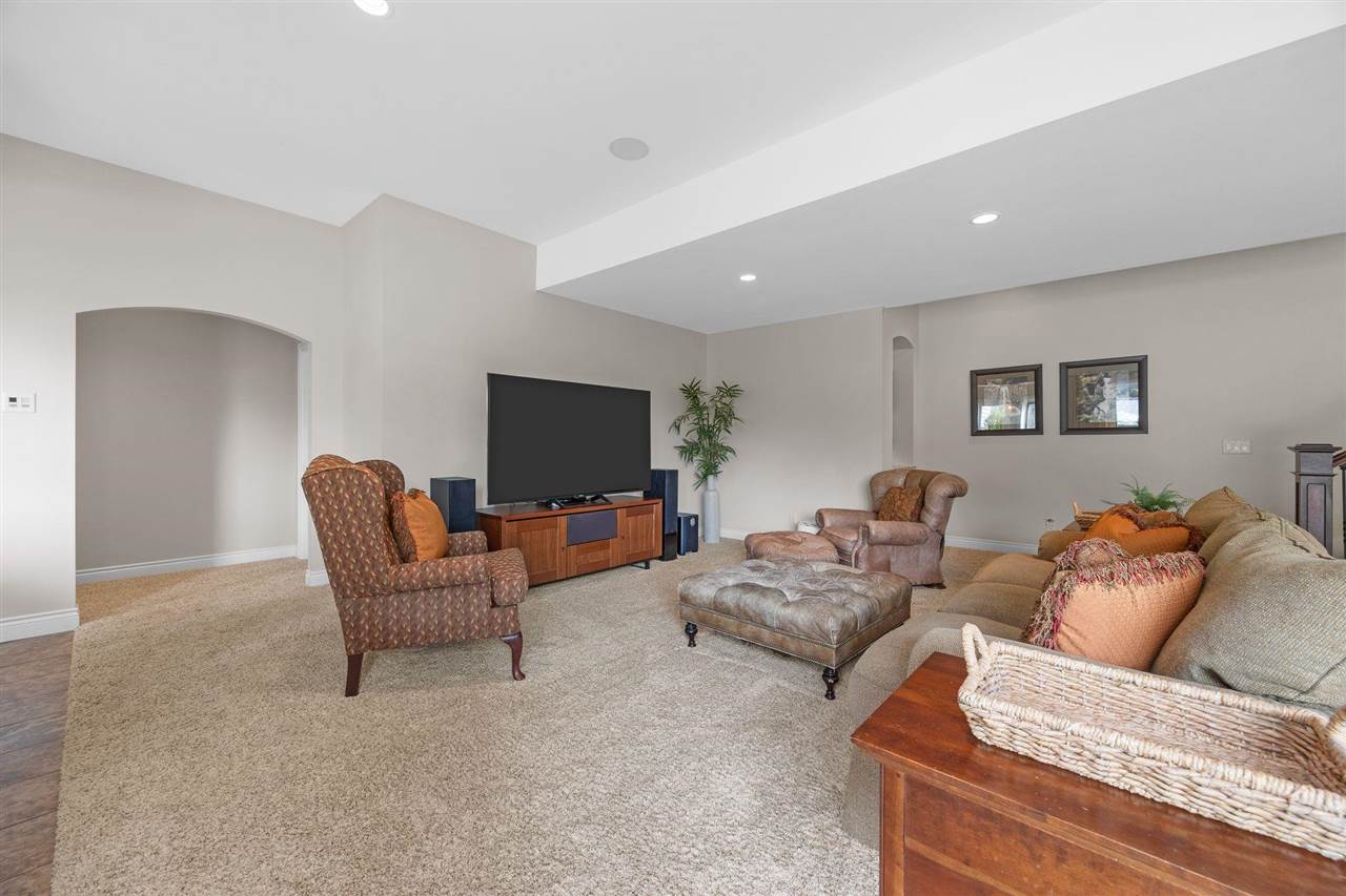 170 Auburn East Lane Coralville IA 52241