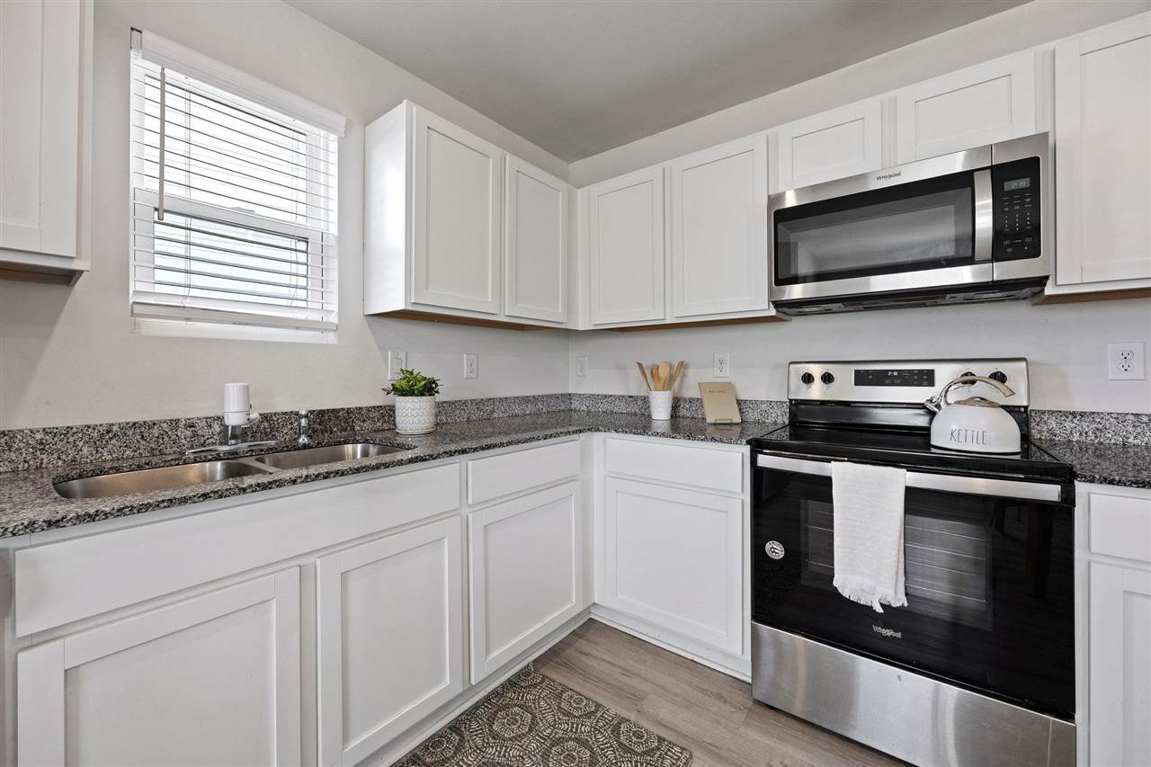 5209 Dostal Drive SW Cedar Rapids IA 52404