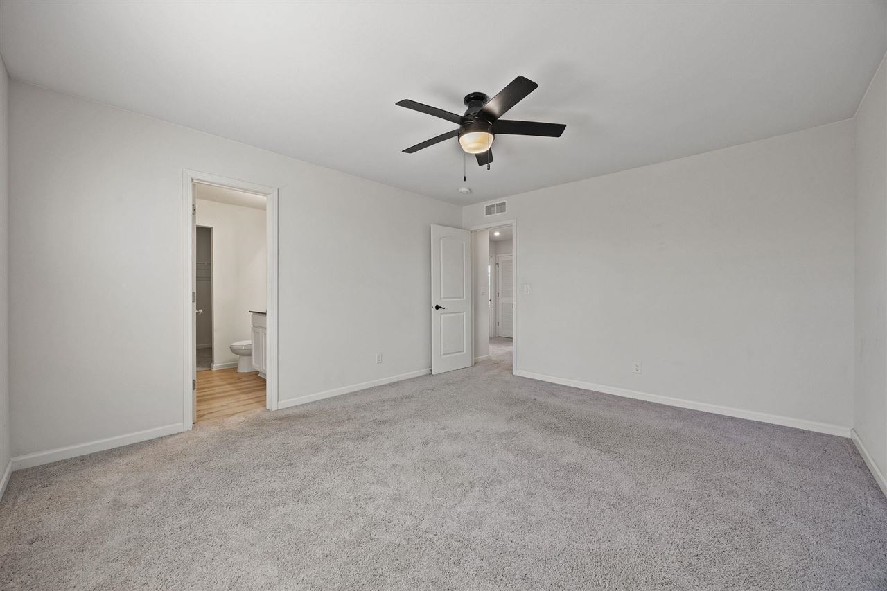 5209 Dostal Drive SW Cedar Rapids IA 52404